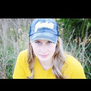 Meet your Posher, Anna